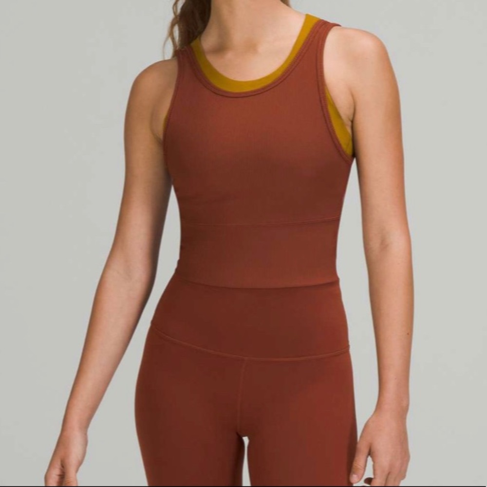 Lululemon Power Pivot Ribbed Tank Top in Date Brown in size 8 NWT
